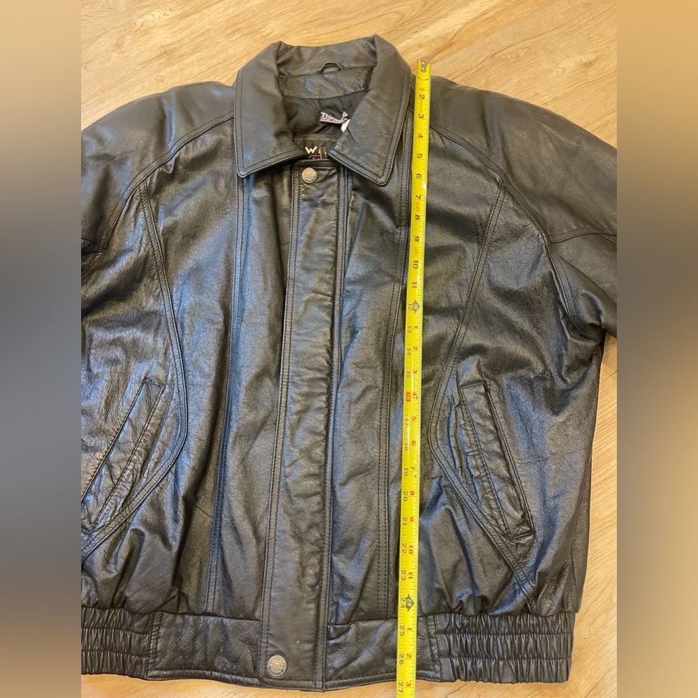 Wilsons 100% Leather Black Bomber Jacket Mens Size XL EUC - Picture 5 of 14